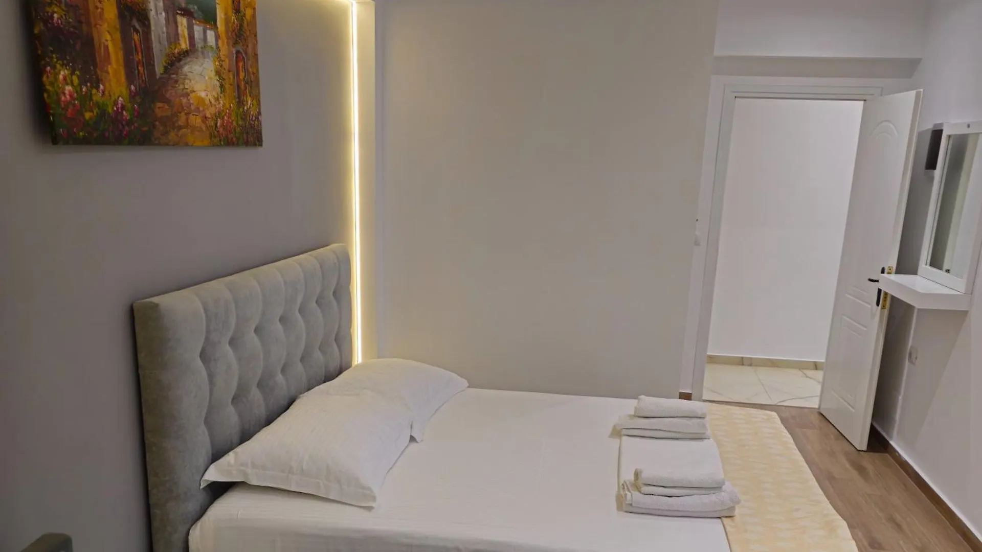 Vila 31 Sarande